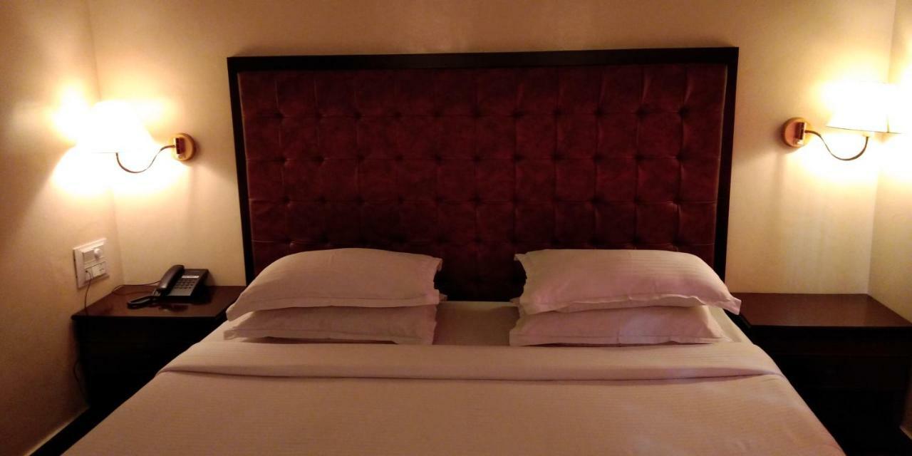 מנגלור Hotel Residency Park מראה חיצוני תמונה