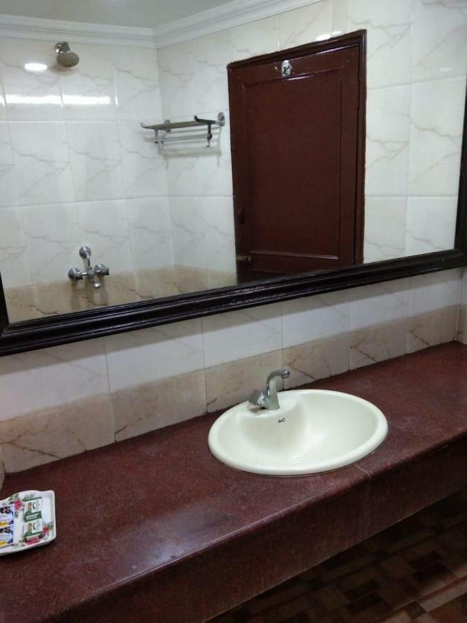 מנגלור Hotel Residency Park מראה חיצוני תמונה